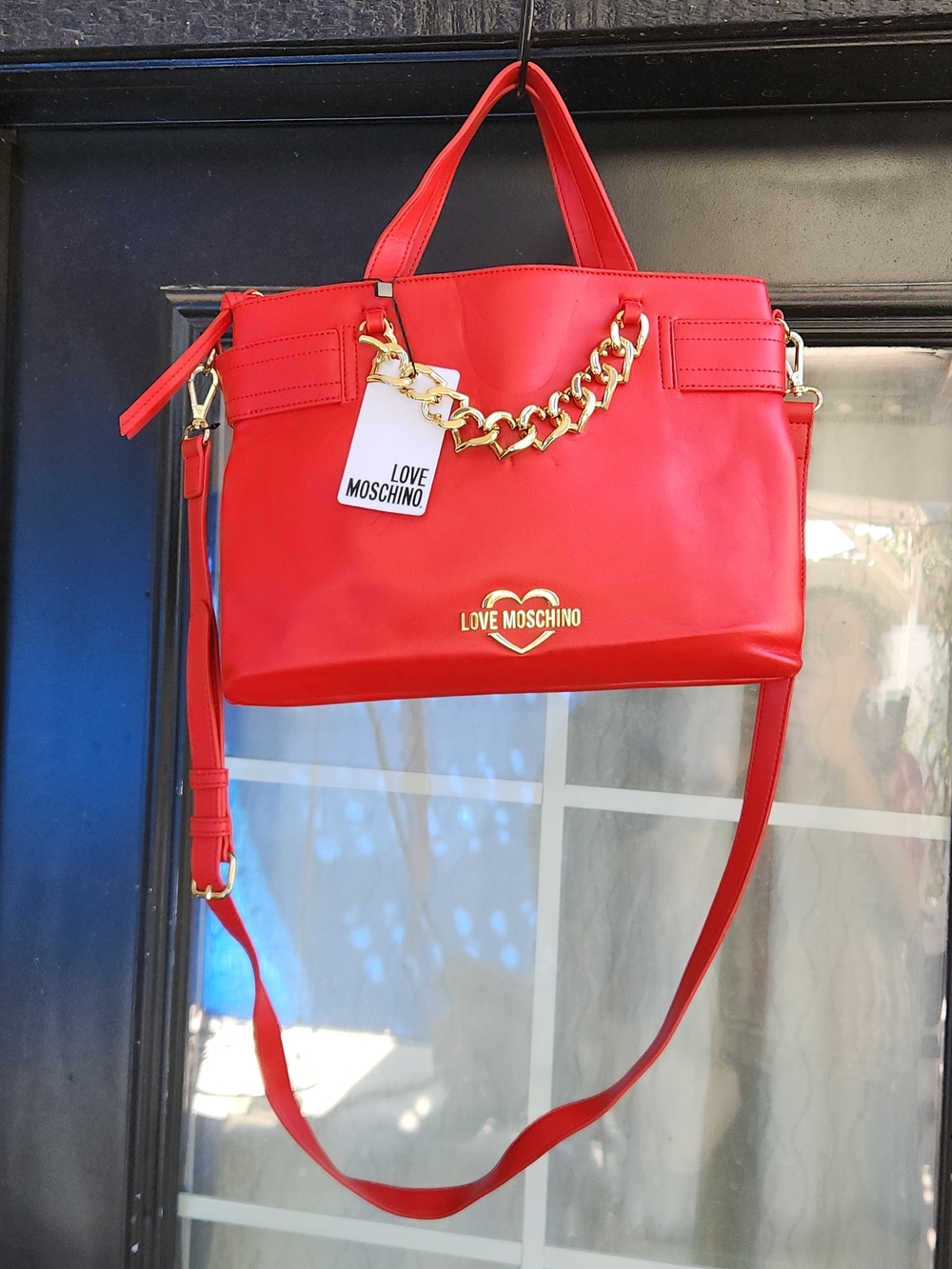 Love Moschino Red Satchel with Gold Heart-Chain - Picture 3 of 9